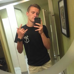 Meet your Posher, Eric